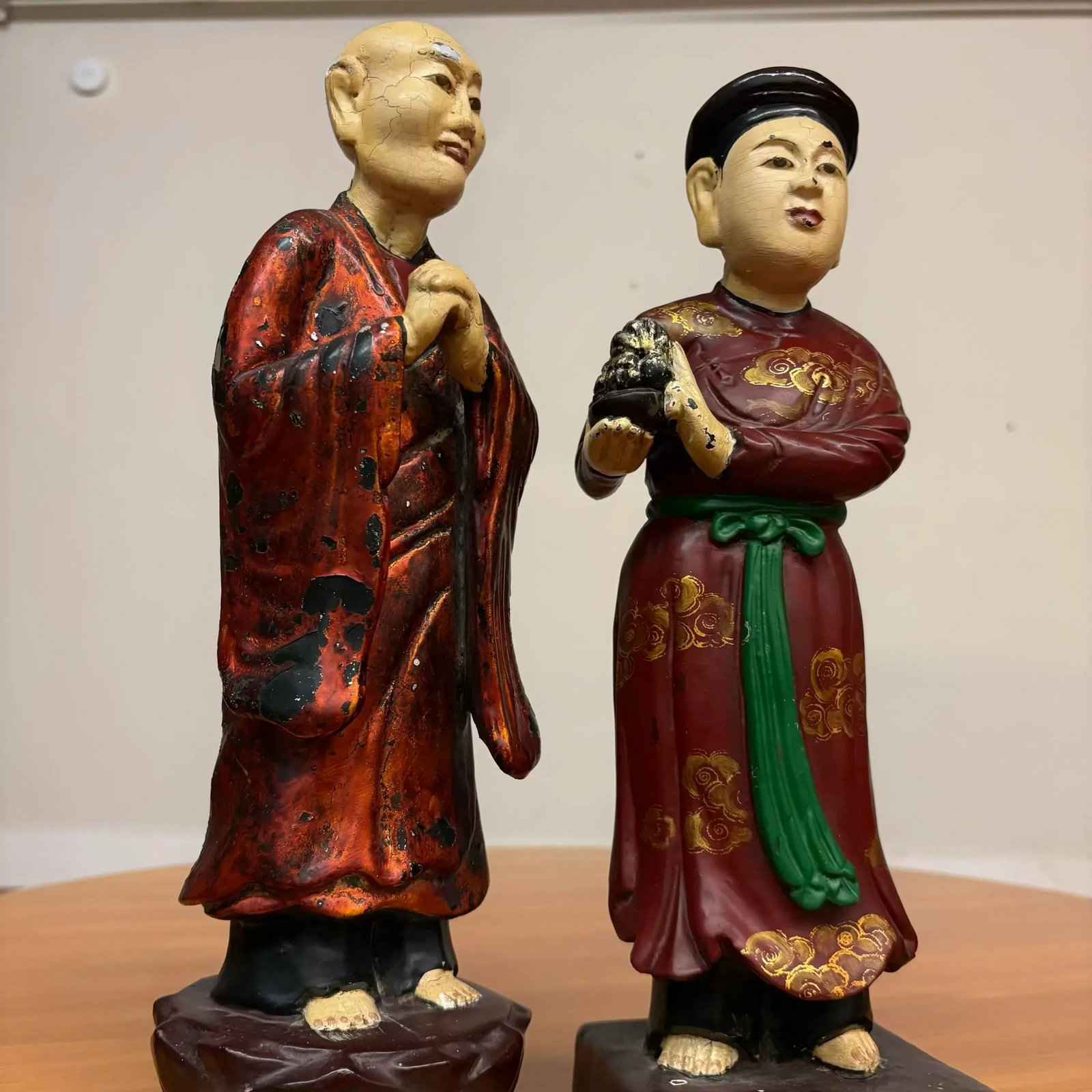 Vintage Vietnamese Cultural Figurines – Pair of Hand-Painted Statues From Hanoi - 5