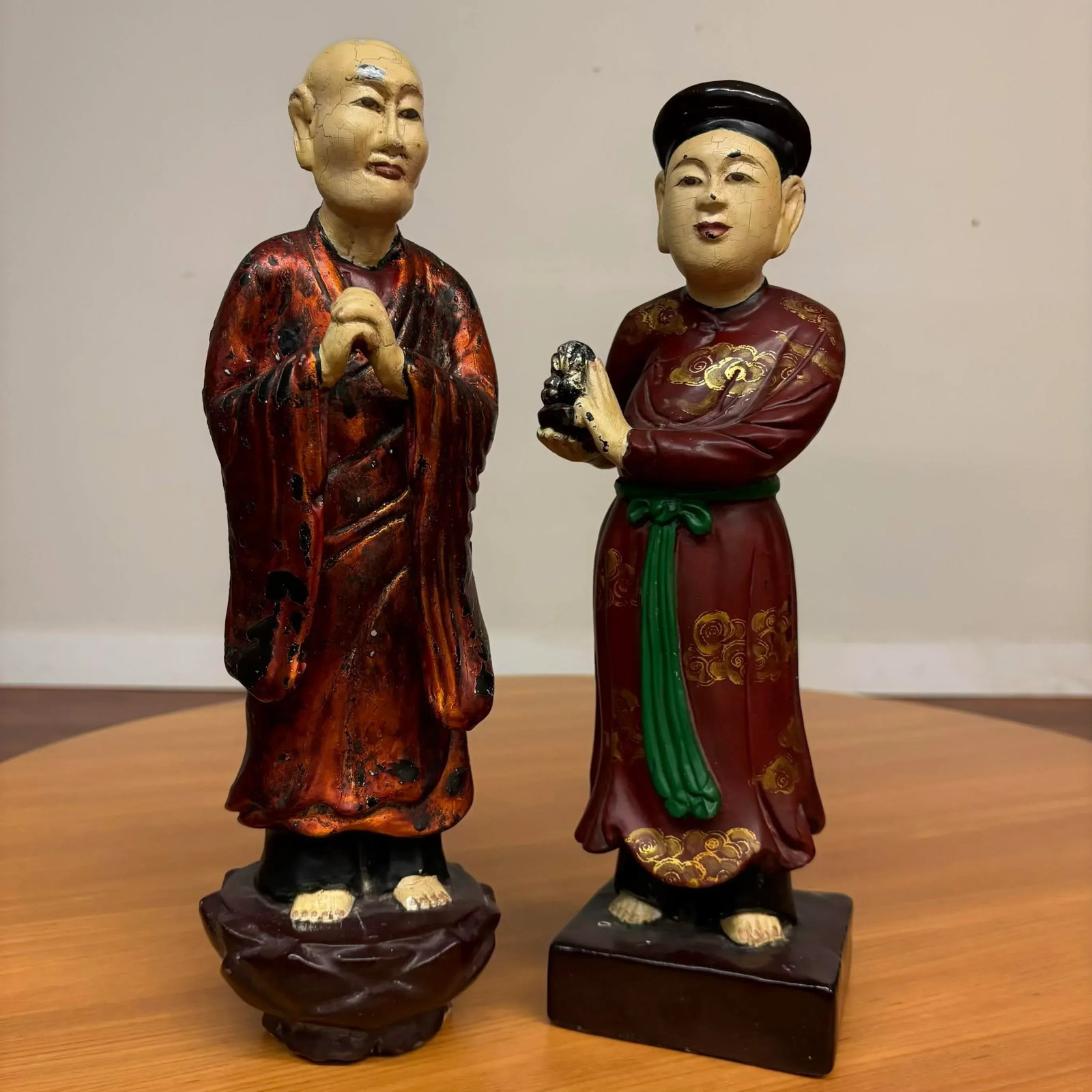 Vintage Vietnamese Cultural Figurines – Pair of Hand-Painted Statues From Hanoi - 7