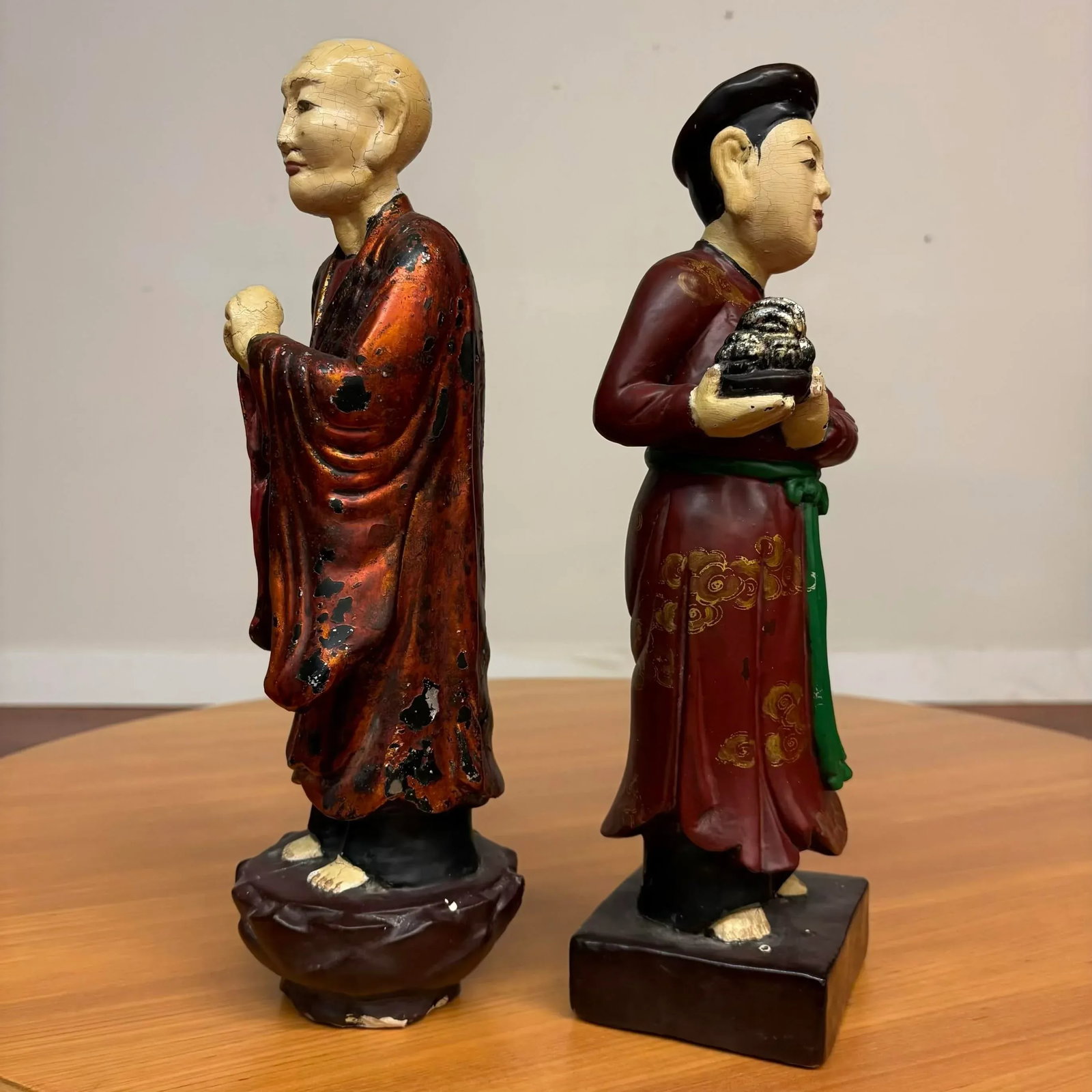 Vintage Vietnamese Cultural Figurines – Pair of Hand-Painted Statues From Hanoi - 8