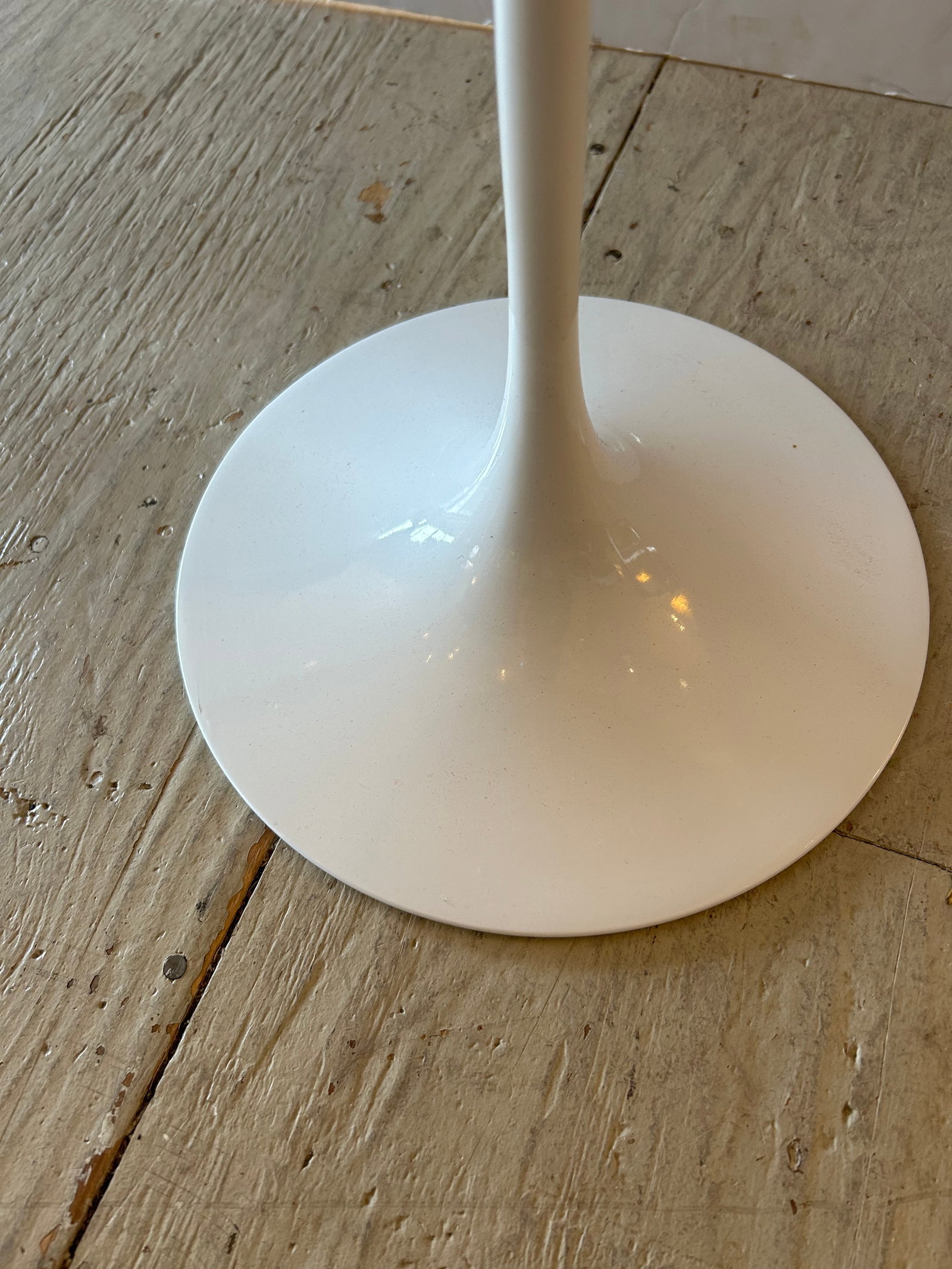 Knoll Eero Saarinen Small Round Martini Table With Marble Top - 4