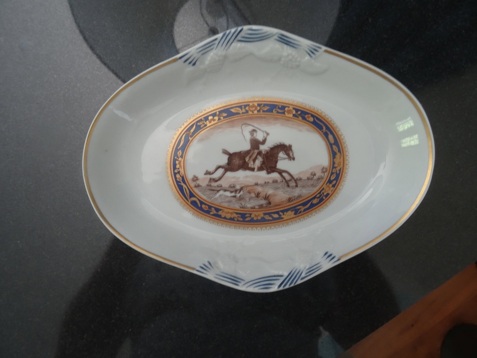 Late 20th Century Mottahedeh Collectible Equestrian Lobed Plates, Set of 3 - 6