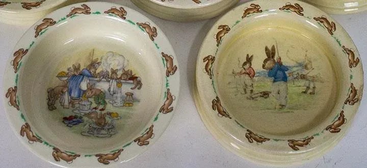 Lot of 8 Royal Doulton Bunnykins Collectable Bowls - 2