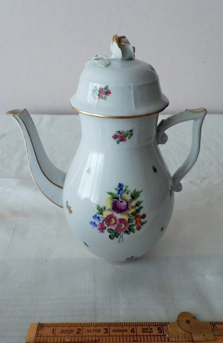 Herend Vilma's Bouquet 23 Piece Tea Coffee Dessert Cake Plates Cups & Saucers Set 1940 - 5