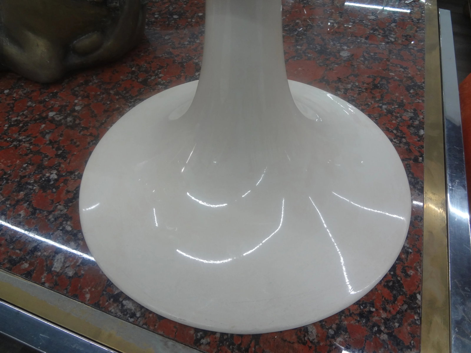 1960s Danish Modern Fiberglass Tulip Table by Oddense Maskinsnedkeri - 3