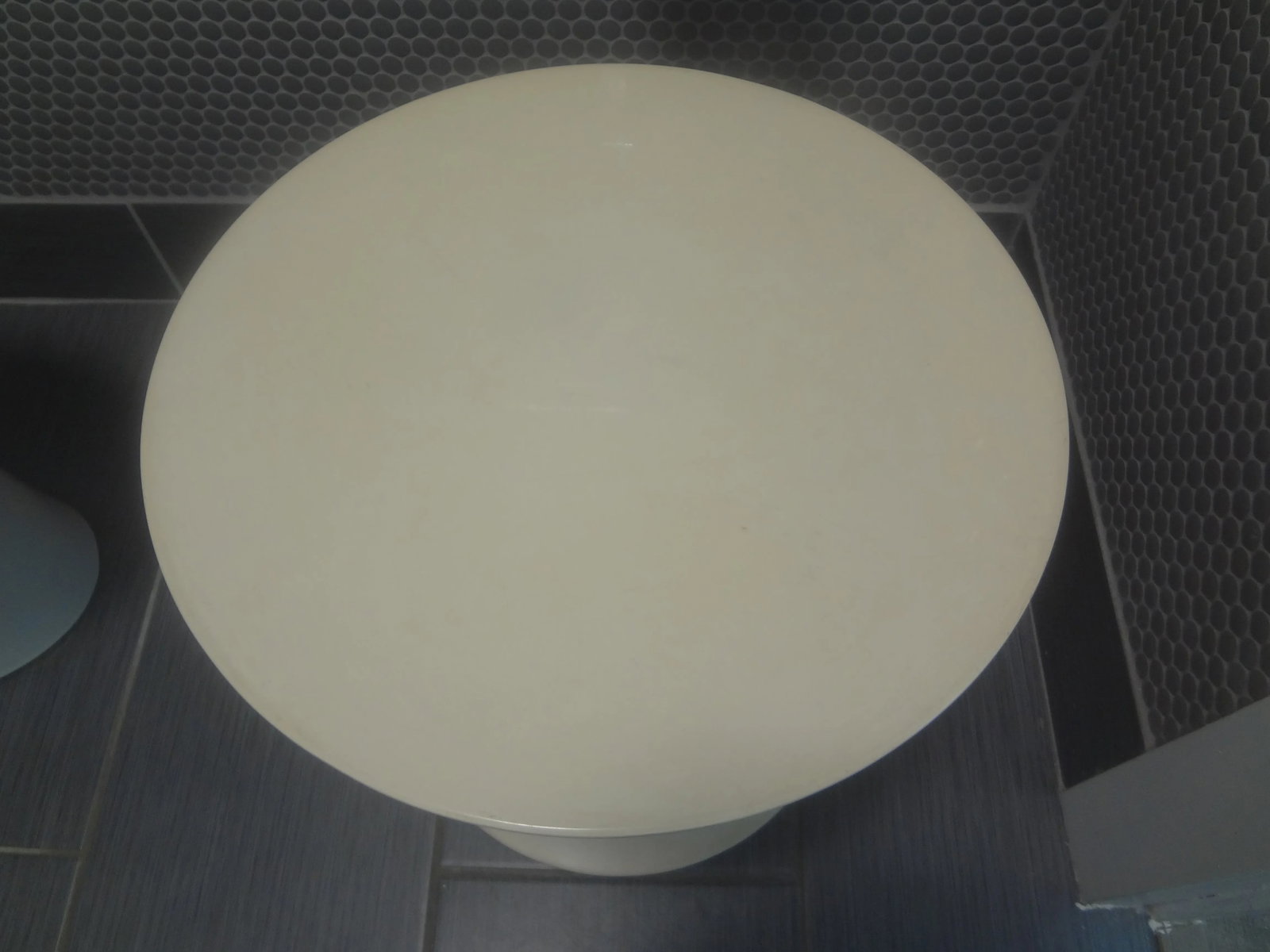 1960s Danish Modern Fiberglass Tulip Table by Oddense Maskinsnedkeri - 6