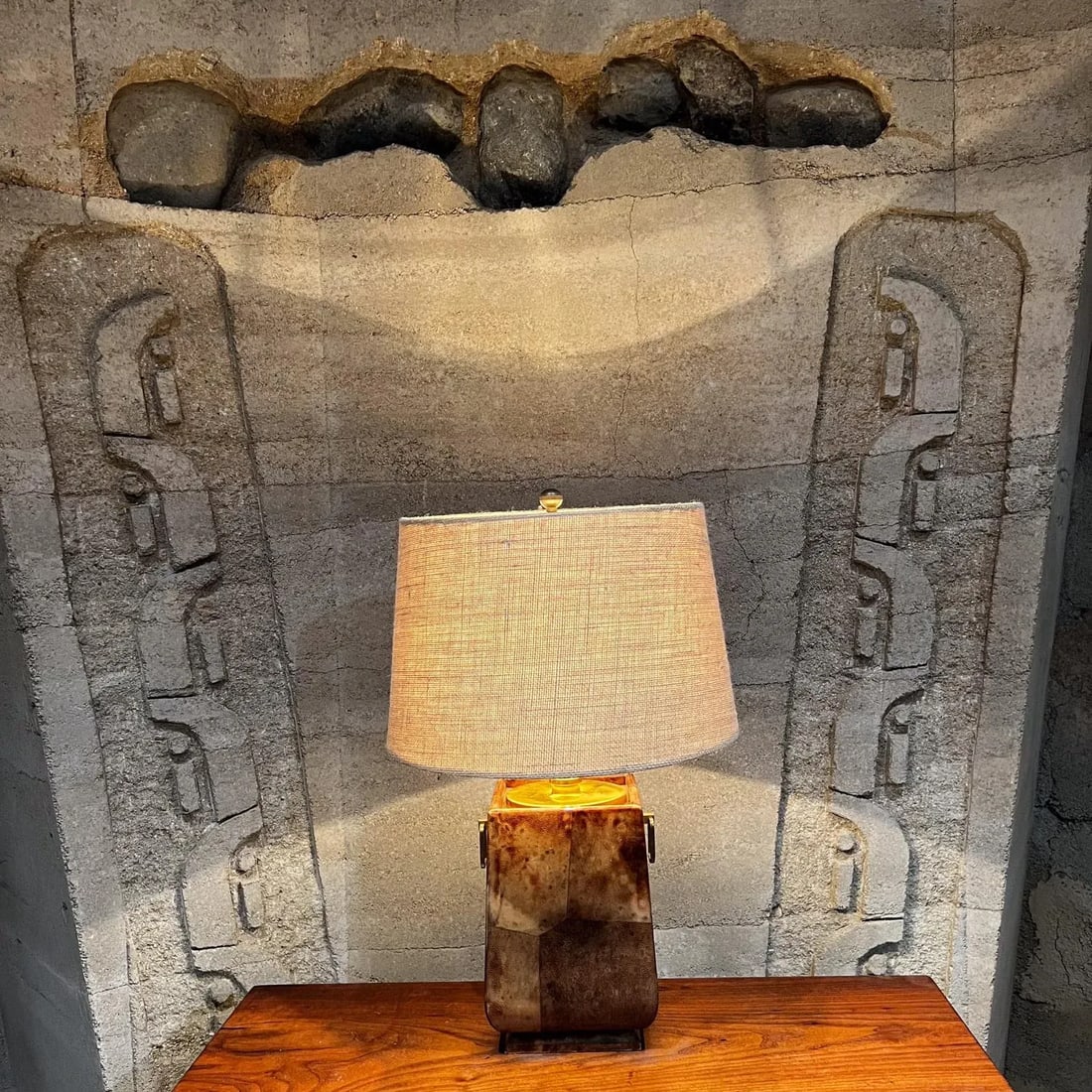 1960s Aldo Tura Lacquered Parchment Bronze Table Lamp Italy - 5