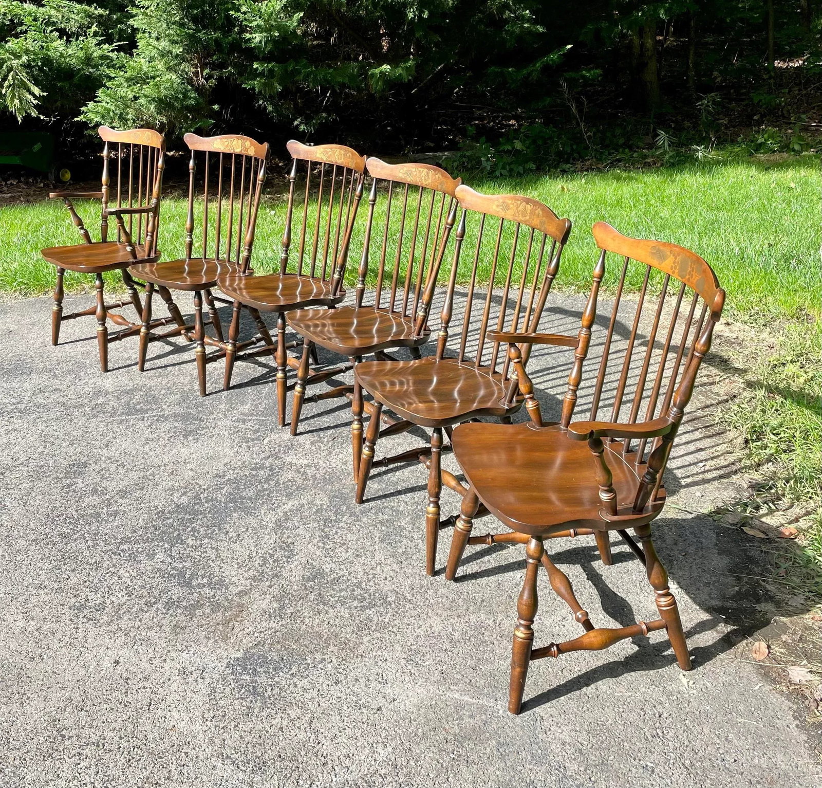 L. Hitchcock Fan Back Windsor Chairs - Set of 6 in Riverton Finish - 2