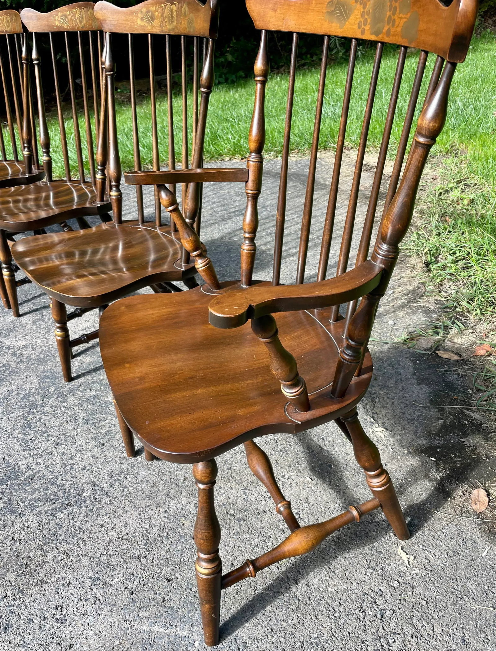L. Hitchcock Fan Back Windsor Chairs - Set of 6 in Riverton Finish - 6