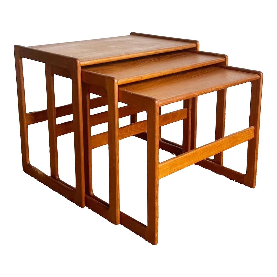Mid Century Modern Teak Nesting Tables - Set of 3 (1 of 10)