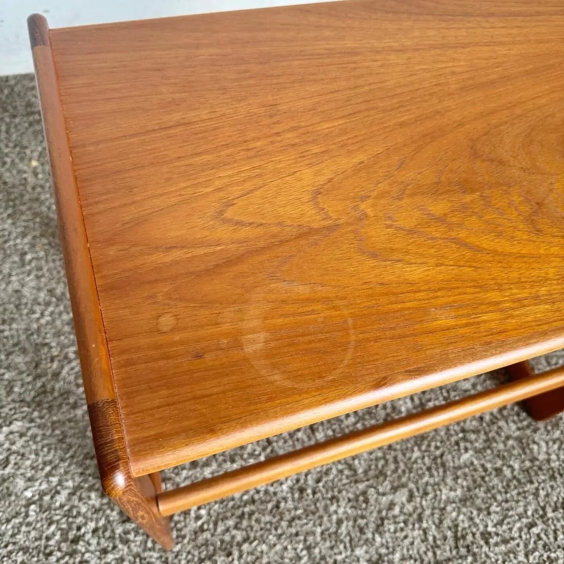 Mid Century Modern Teak Nesting Tables - Set of 3 - 8