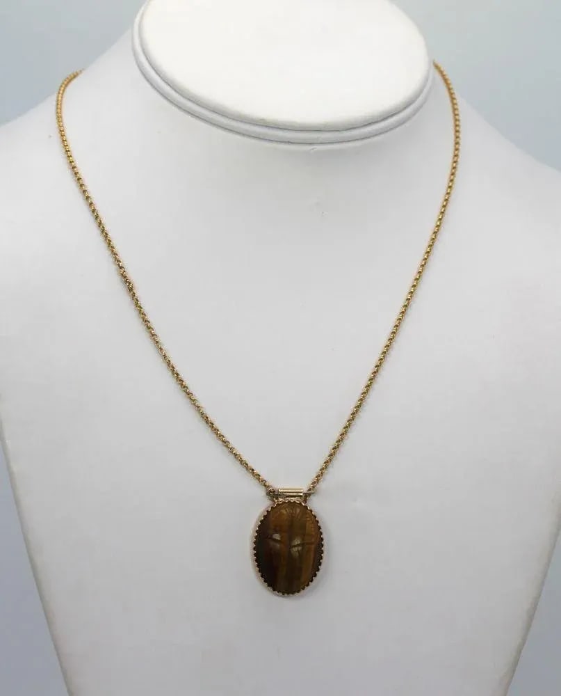 Vintage 18k Tiger's Eye Scarab Pendant - 2