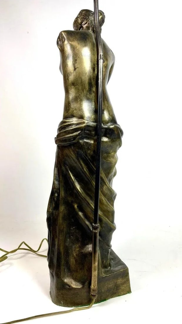 Midcentury Neoclassical Cast Bronze Venus De Milo Table Lamp - 5
