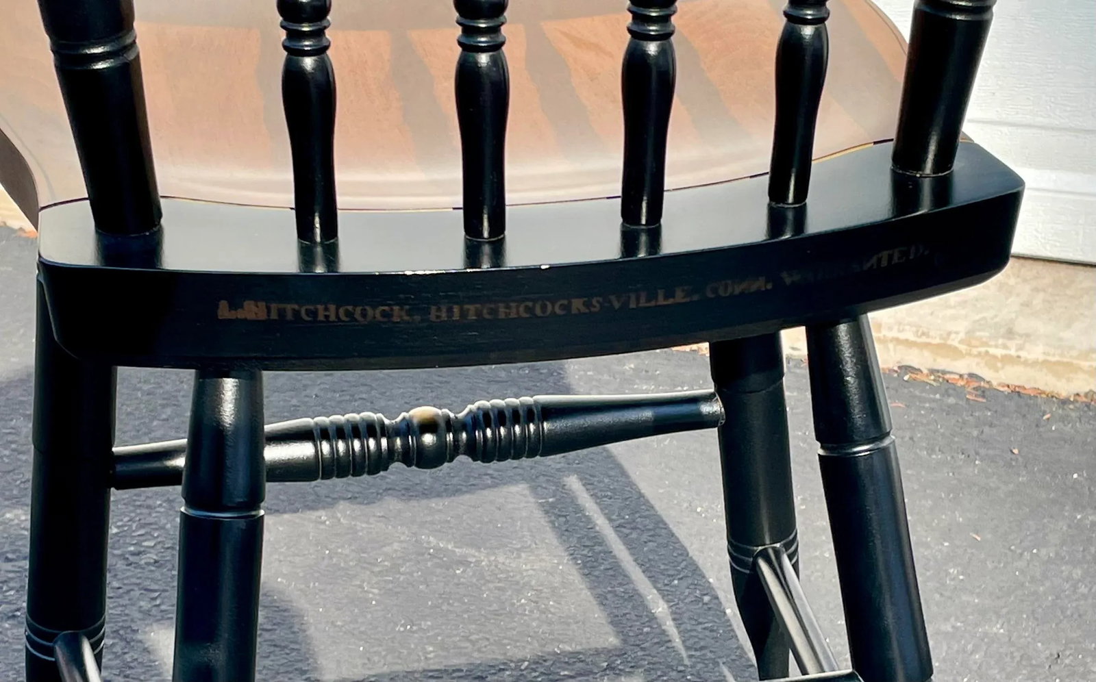L. Hitchcock Inn Chair With Eagle Stencil - 9