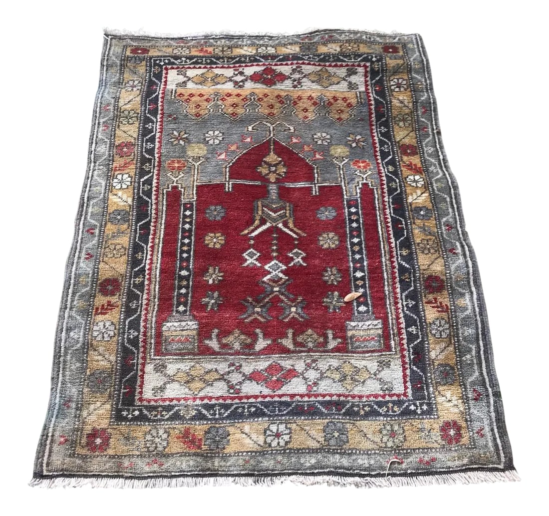 1970s Vintage Turkish Hand-Knotted Meditation Prayer Rug - 2"²8"³ × 3"²6"³: This is a vintage Turkish handmade small rug. The piece is from the 1970s. Condition: Alterations: Original Condition Unaltered Imperfections: Some Imperfections Condition Notes: Excellent condition