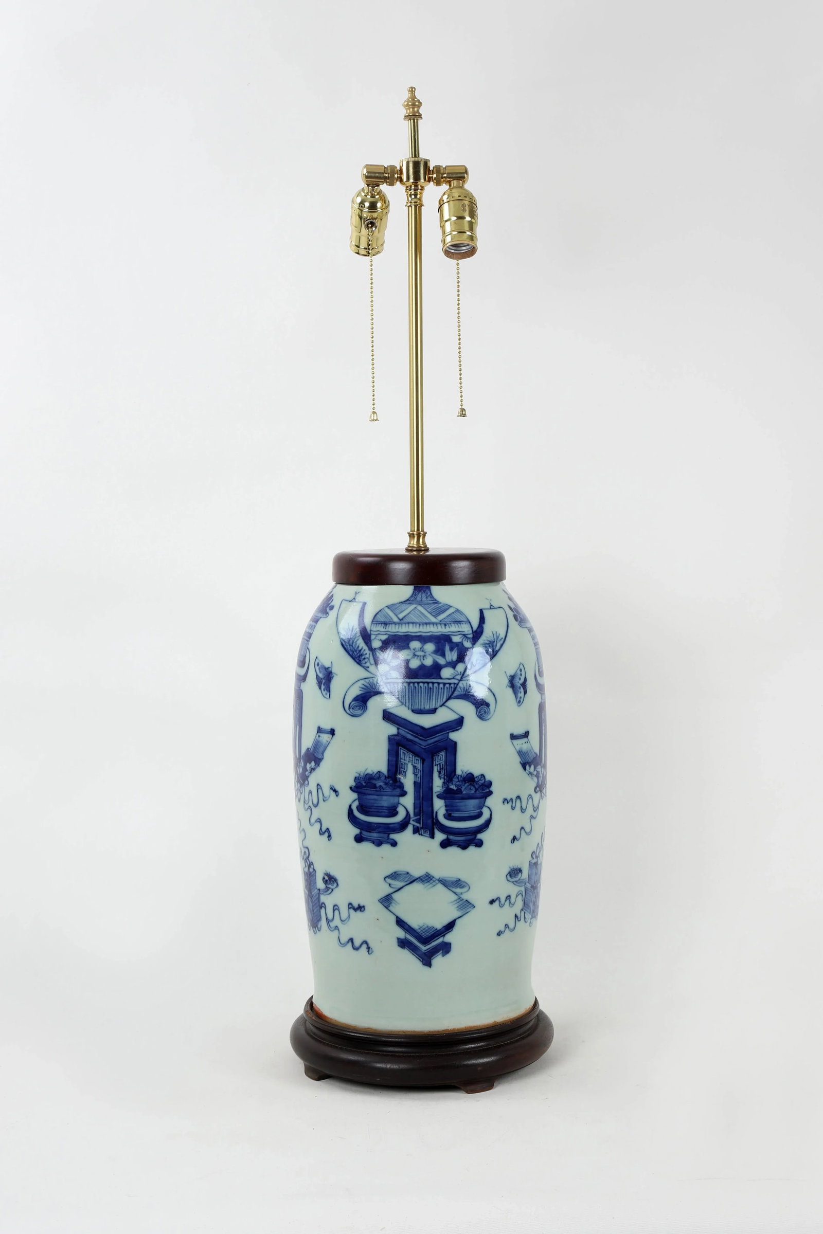 Vintage 19 Century Double Bulb Pull Switch Blue and White Celadon Porcelain Lamp Study Room Designti - 11