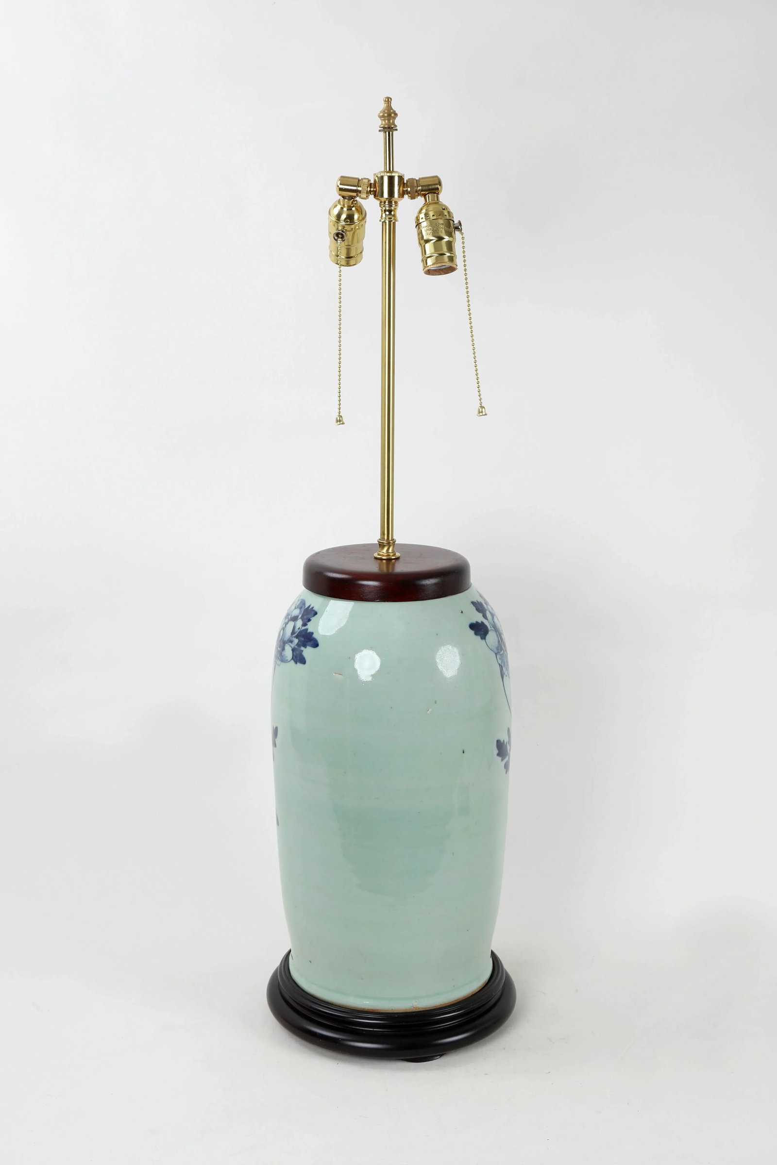 19 Century Double Bulb Pull Chain Celadon Blue and White Bird Motif Porcelain Lamp - 6