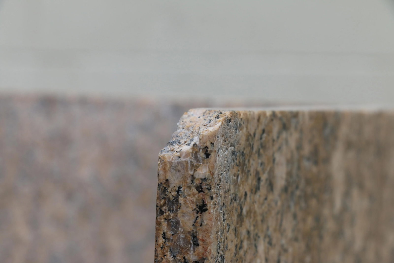Vintage Italian Granite Dining Table, 1980s - 11