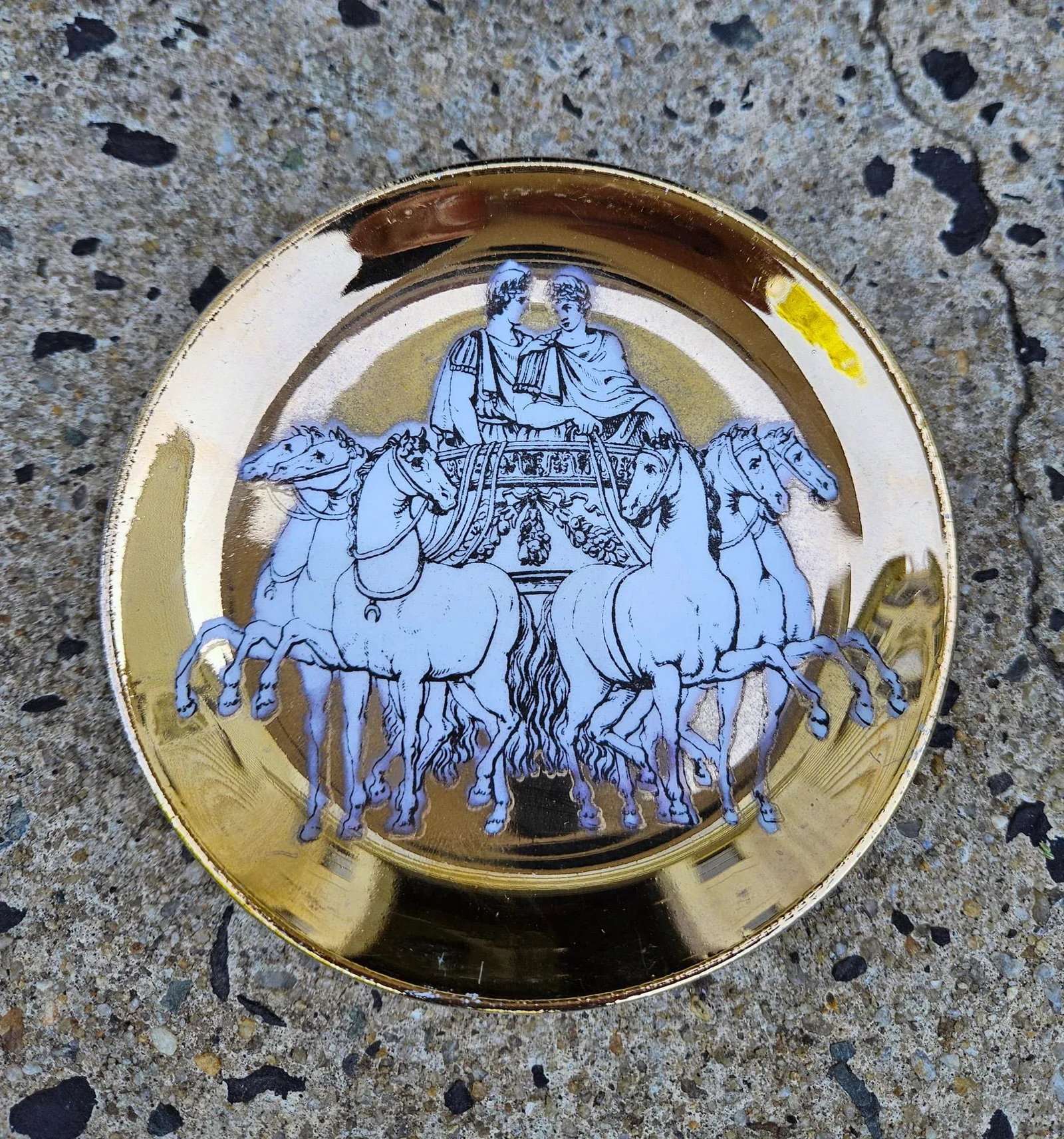 Piero Fornasetti Neo-Classical Ceramic Coaster Set of Eight With Roman Chariots - 2