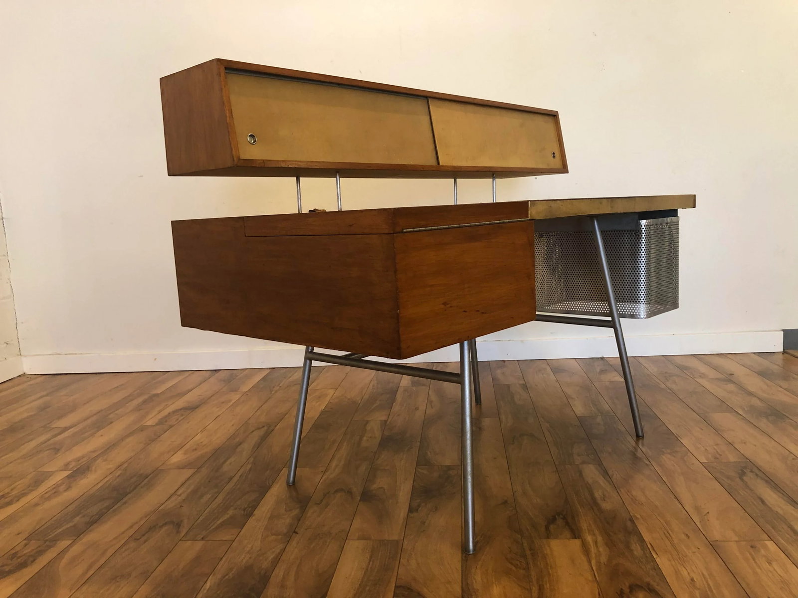 George Nelson for Herman Miller Walnut, Steel and Leather Mid Century Desk - 3