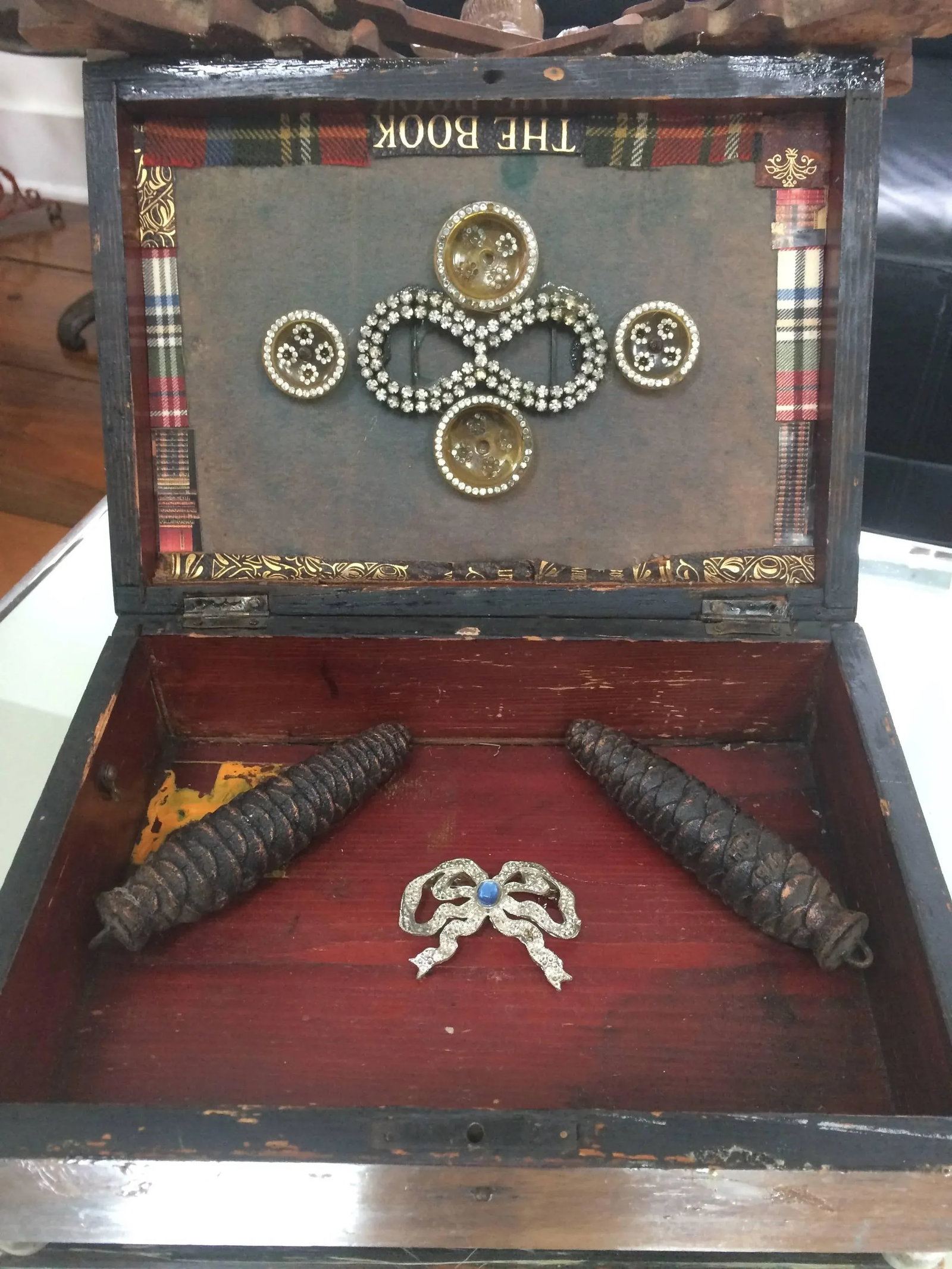 Mixed-Media Assemblage Treasure Box - 6
