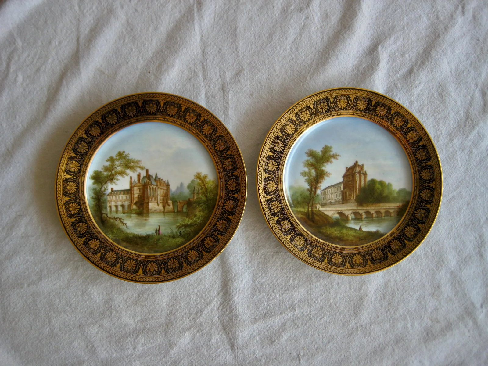 Early 19th Century Sevres Cobalt Bleu French Castles Landscape Plates- Set of 12 - 2