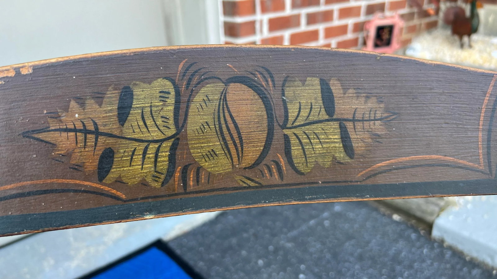 Set of 4 Paint Decorated Plank Seat Chairs, Pennsylvania, Circa 1850's - 8