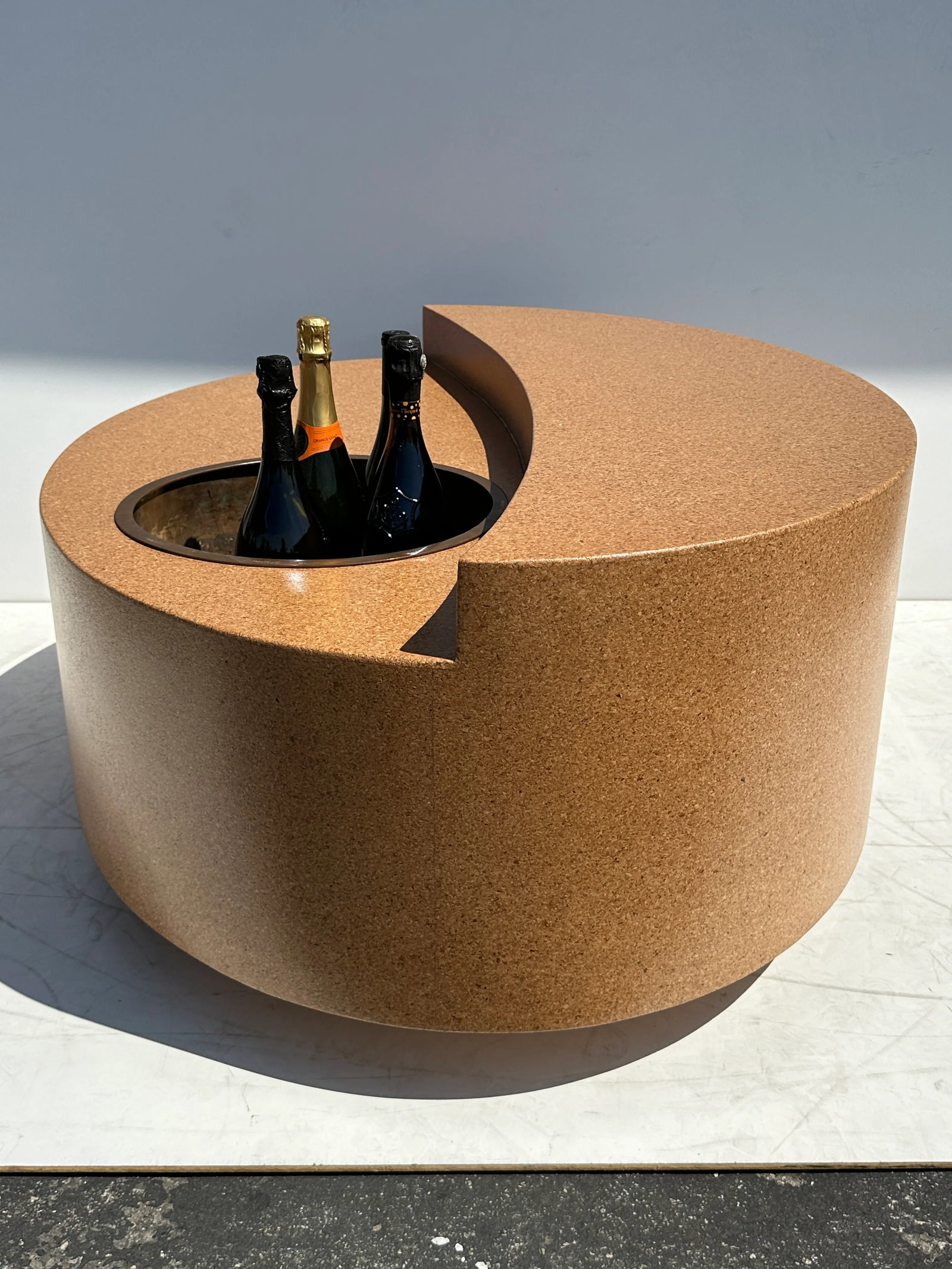 1980s Cork Coffee Table With Beverage Cooler - 5