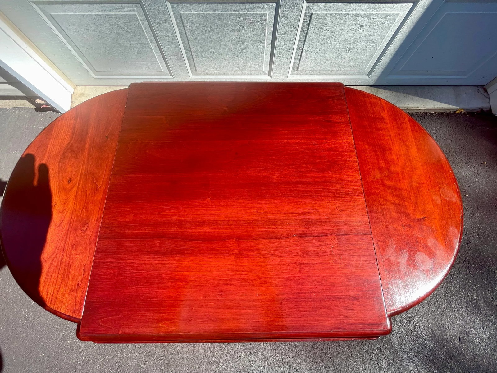 Vintage Mahogany Cloverleaf Pembroke Table - 4