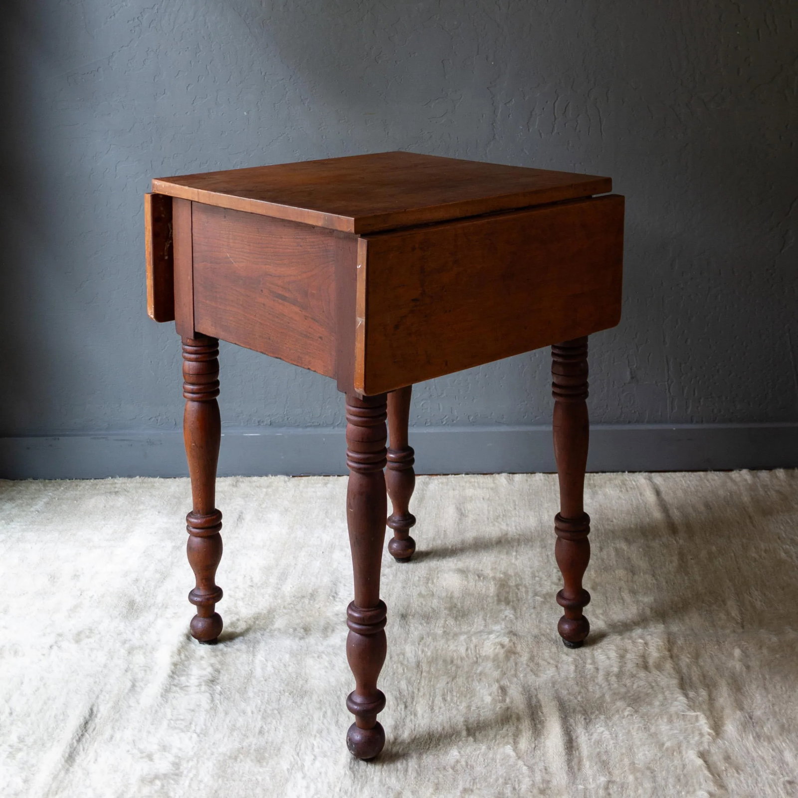 19th Century American Pembroke Table | Drop Leaf Two Drawer - 9