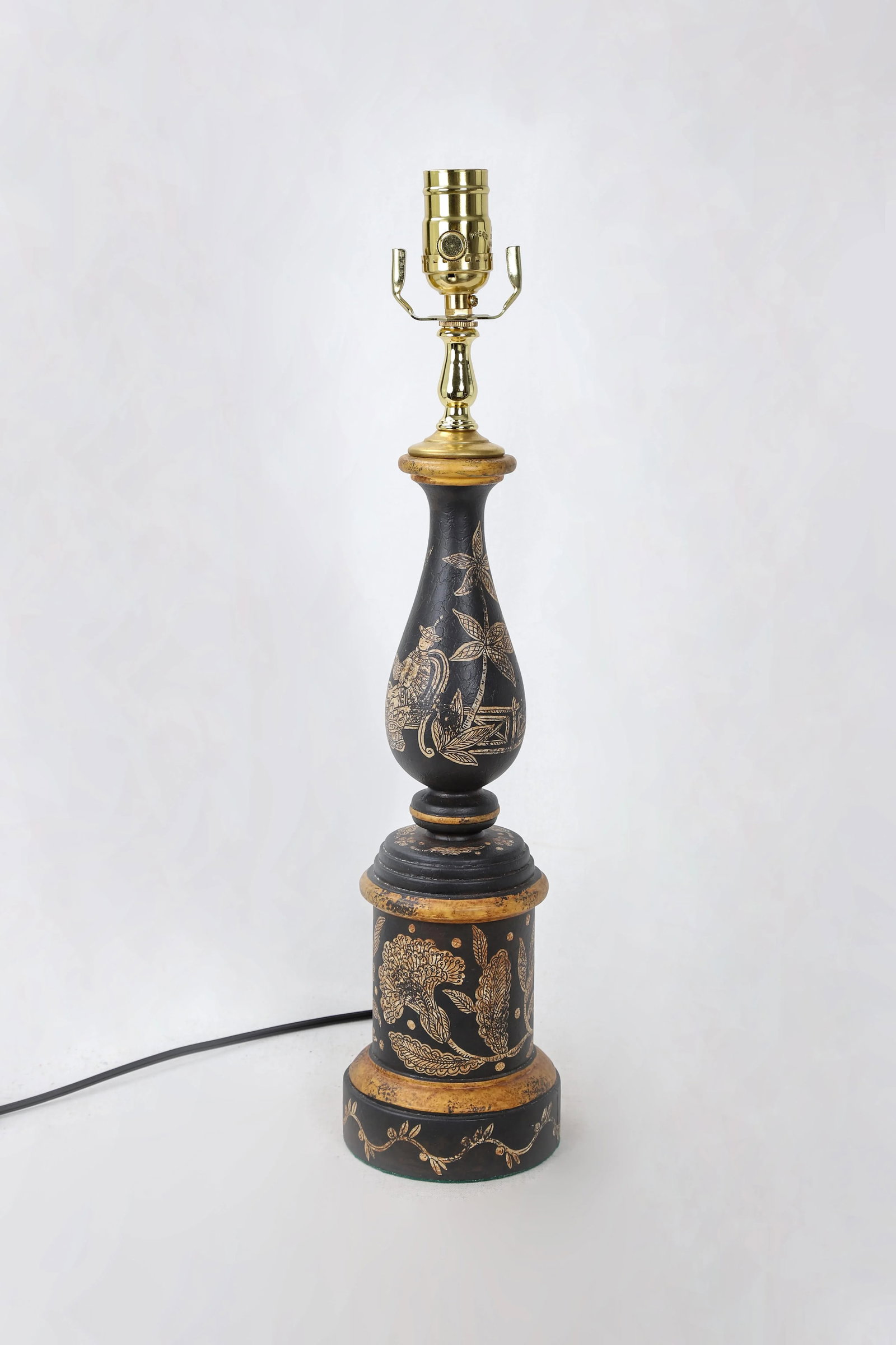 Vintage Black and Gold Chinoiserie Hand Painted Lamp - 6