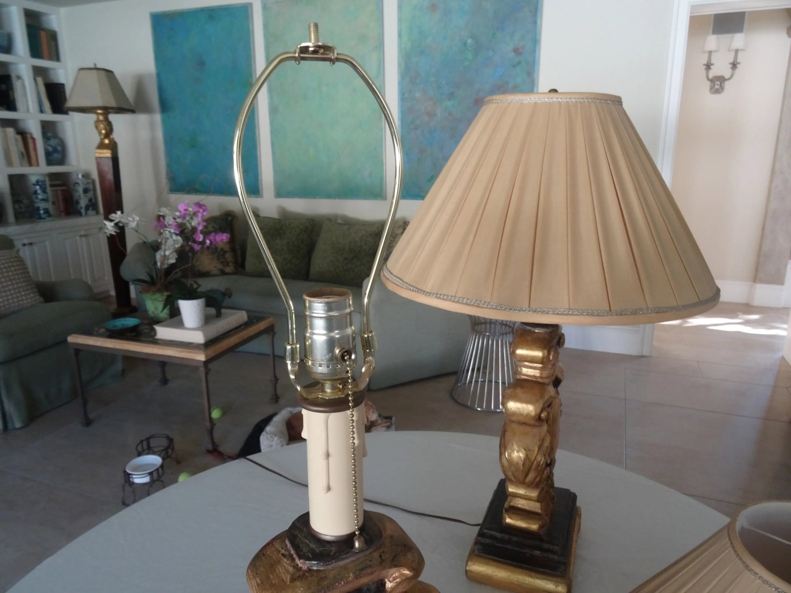 Vintage Italian Carved Wood and Parcel Gilt Lamps - a Pair - 7