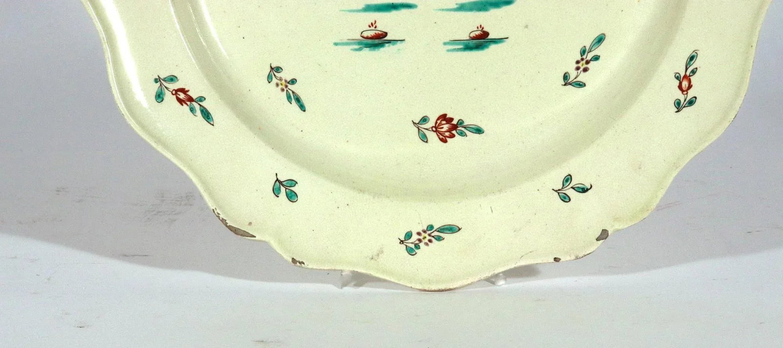 English Creamware Large Shaped Chinoiserie Dishes - 2