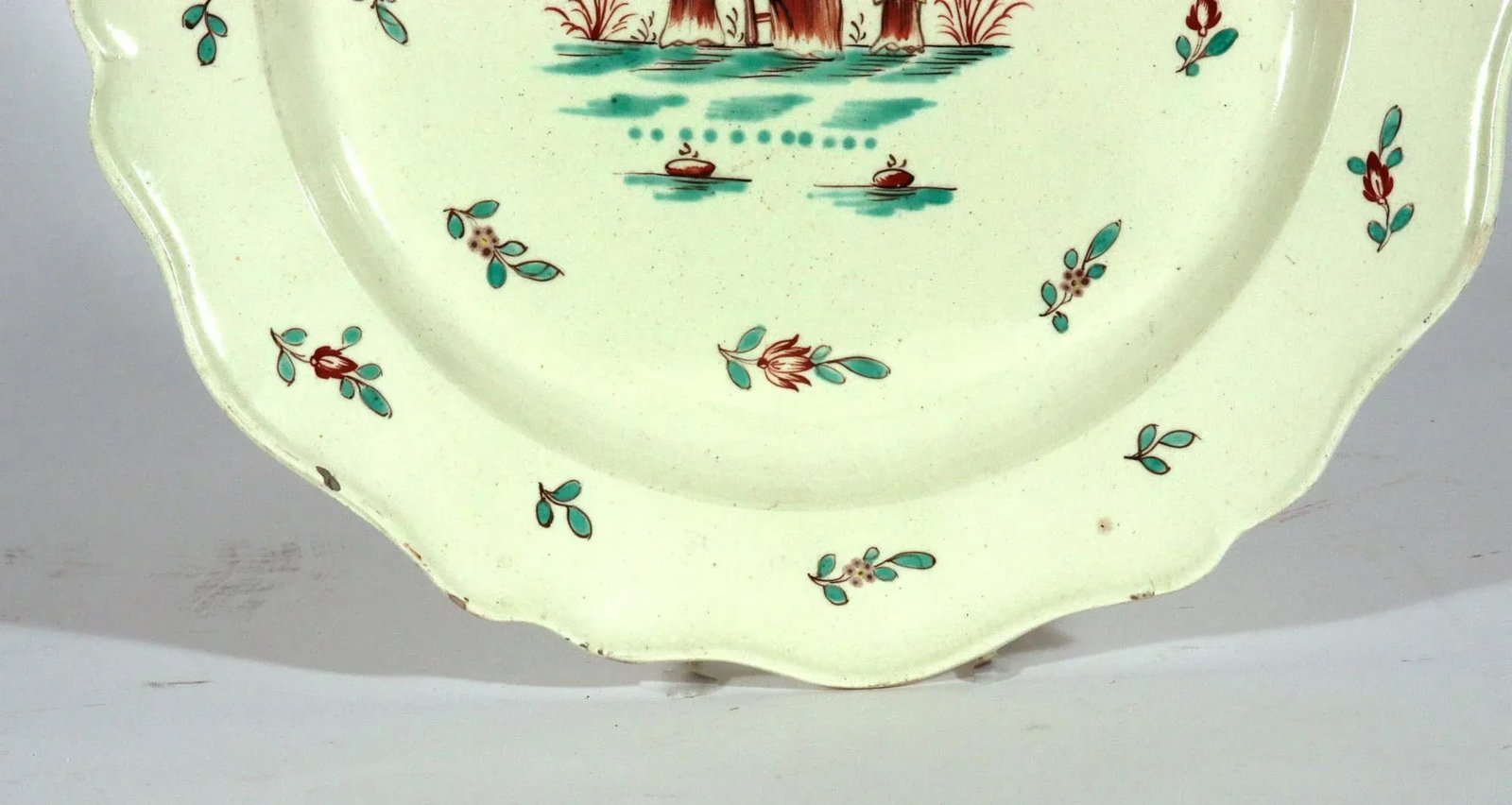 English Creamware Large Shaped Chinoiserie Dishes - 9