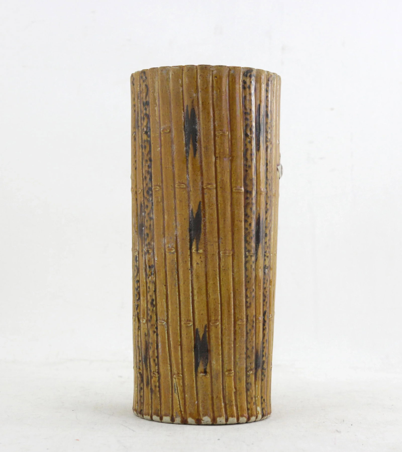 Faux Bamboo Vases in Porcelain. Chinese, Late 19th Century - 3