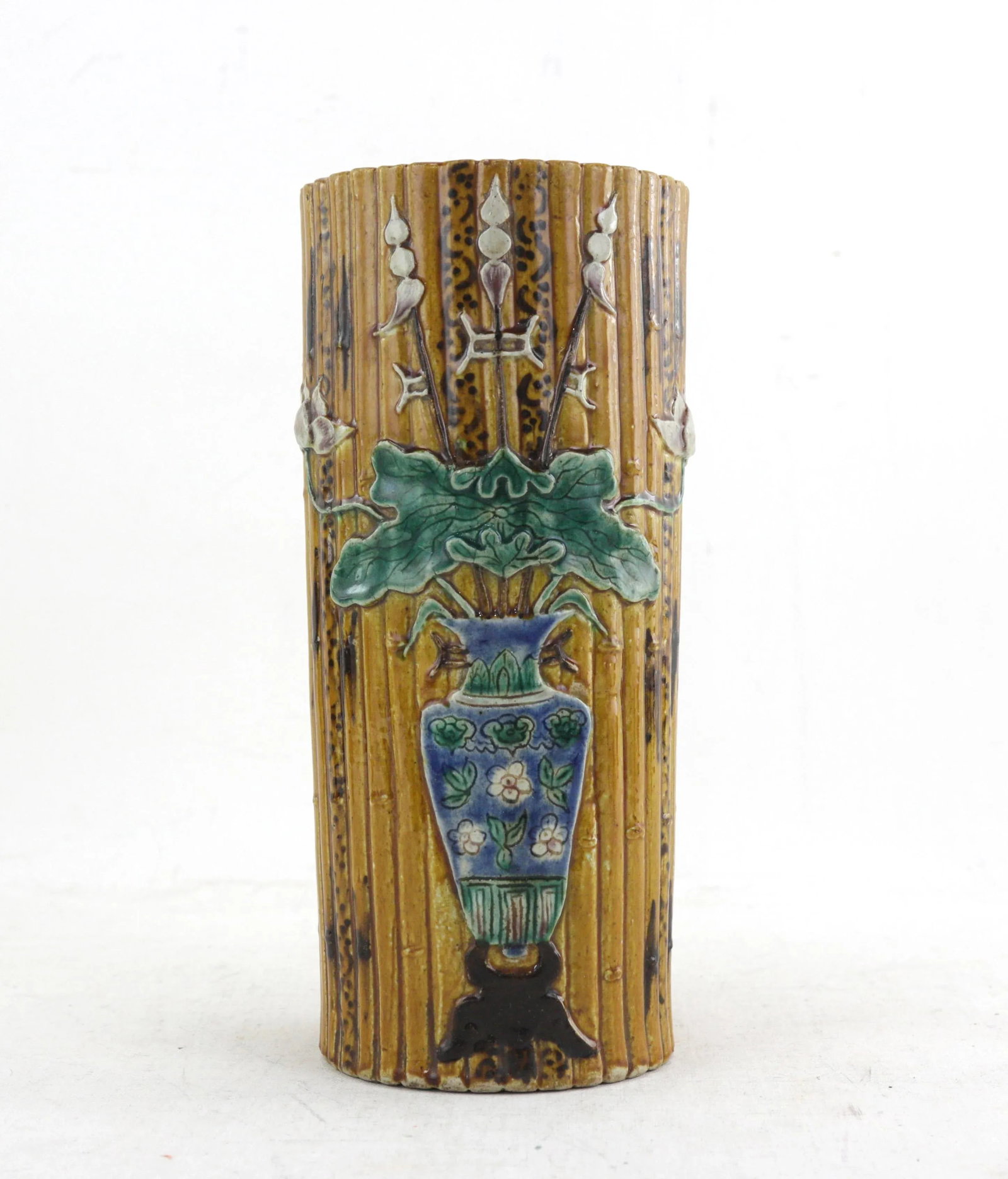 Faux Bamboo Vases in Porcelain. Chinese, Late 19th Century - 9