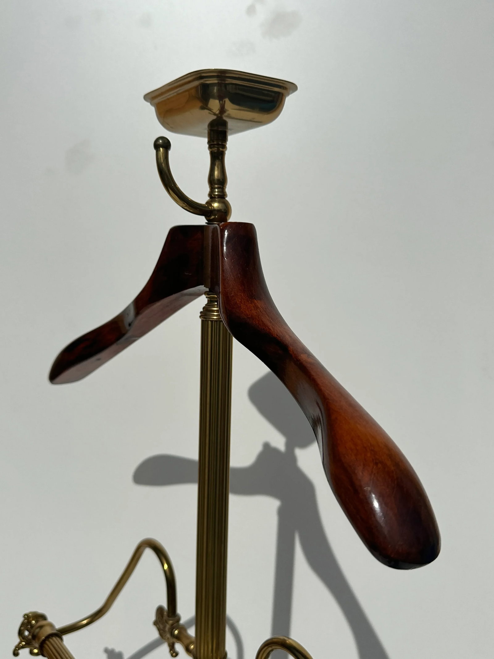 1980s Brass & Wood Gentleman's Valet - 10
