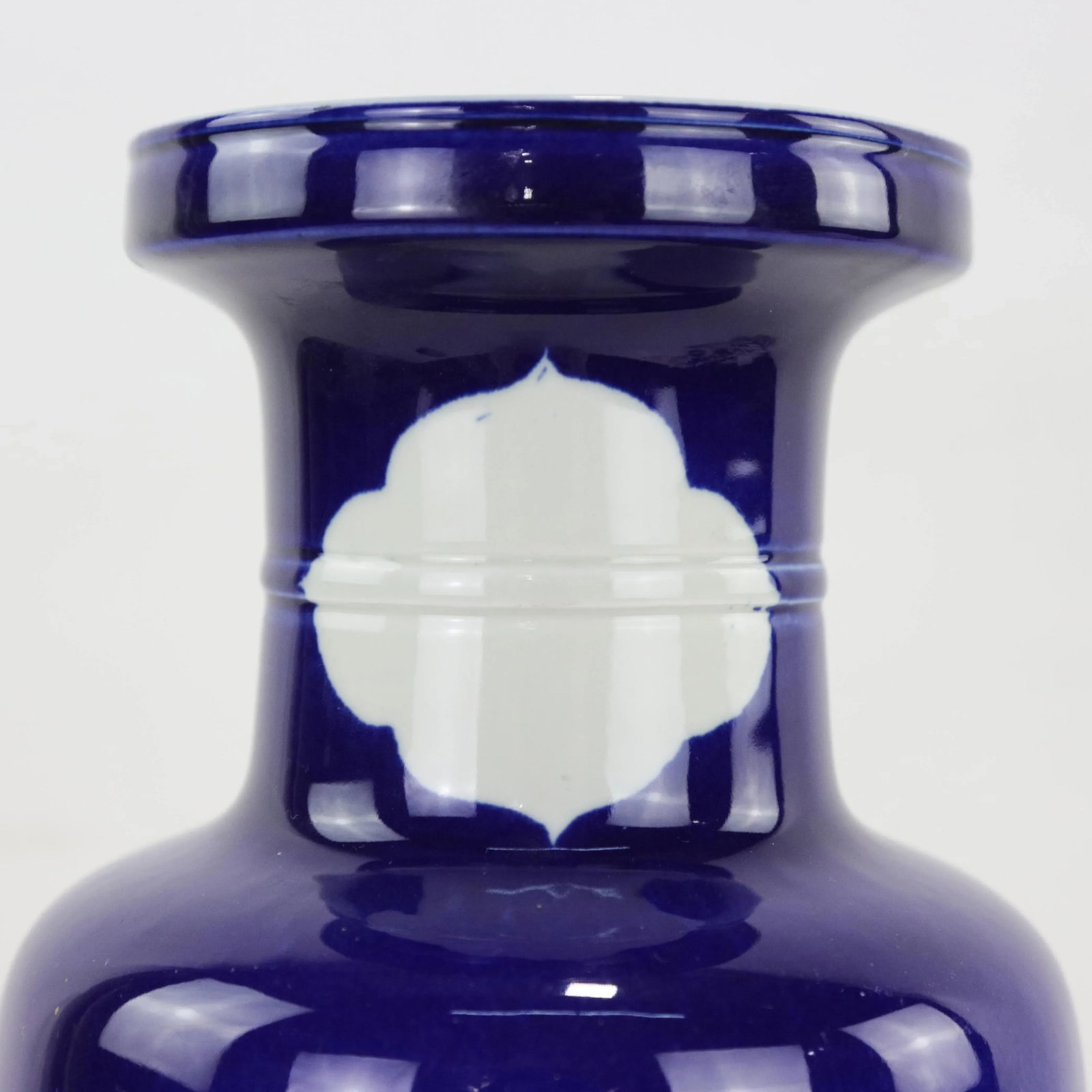 Vintage Unique Chinese Monochrome Blue and White Porcelain Vase - 7