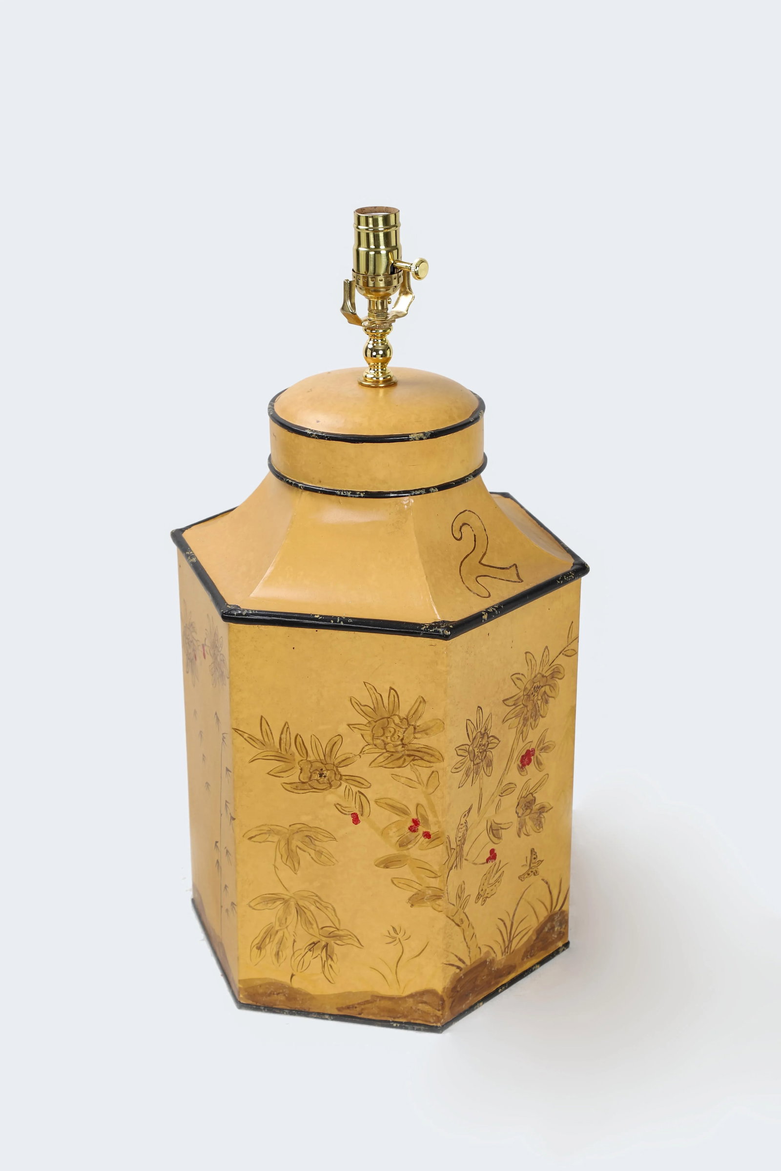 Vintage English Export Chinoiserie Style Yellow Hexagonal Tea Caddy Lamp - 3