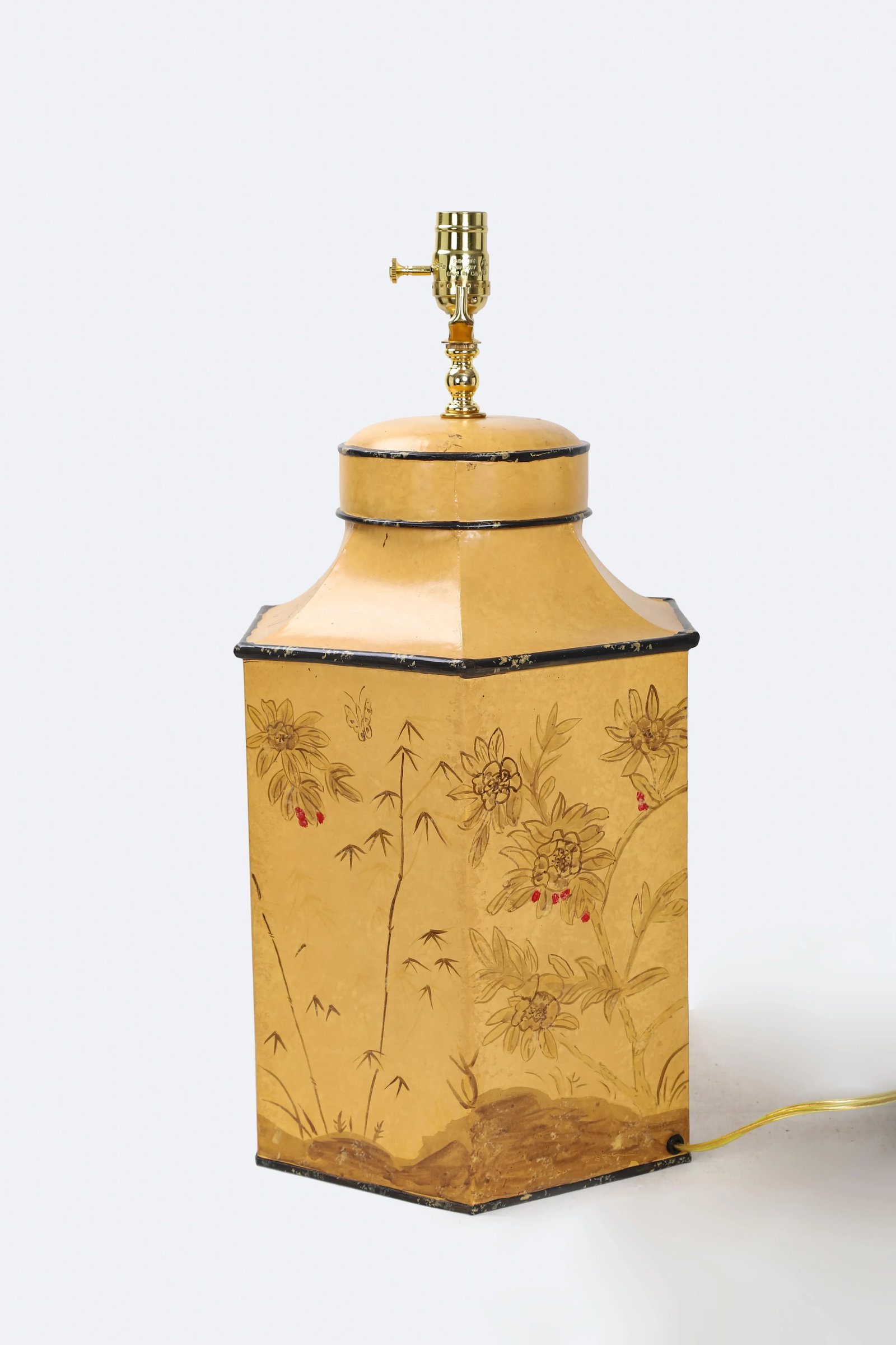 Vintage English Export Chinoiserie Style Yellow Hexagonal Tea Caddy Lamp - 7