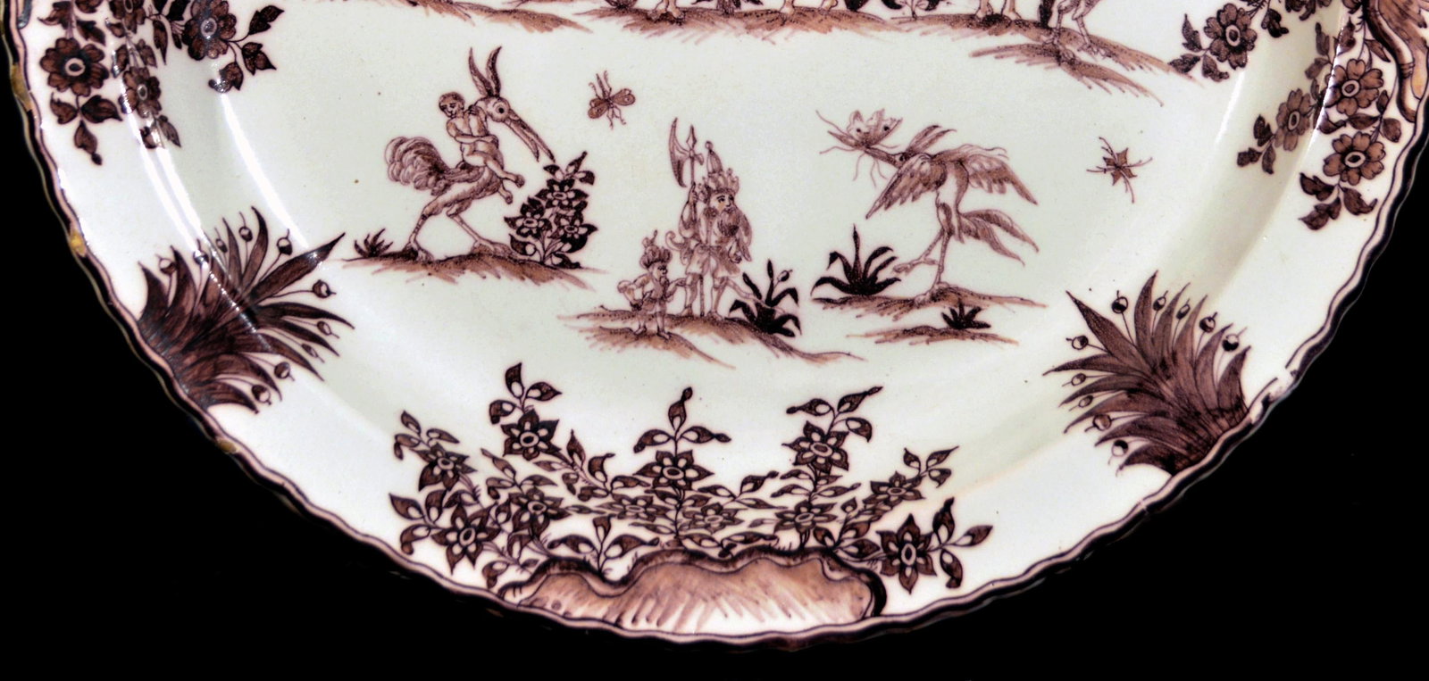 French Faience Massive Shallow Basin in the Style of Moustiers, Edme Samson Et Cie, Paris - 3