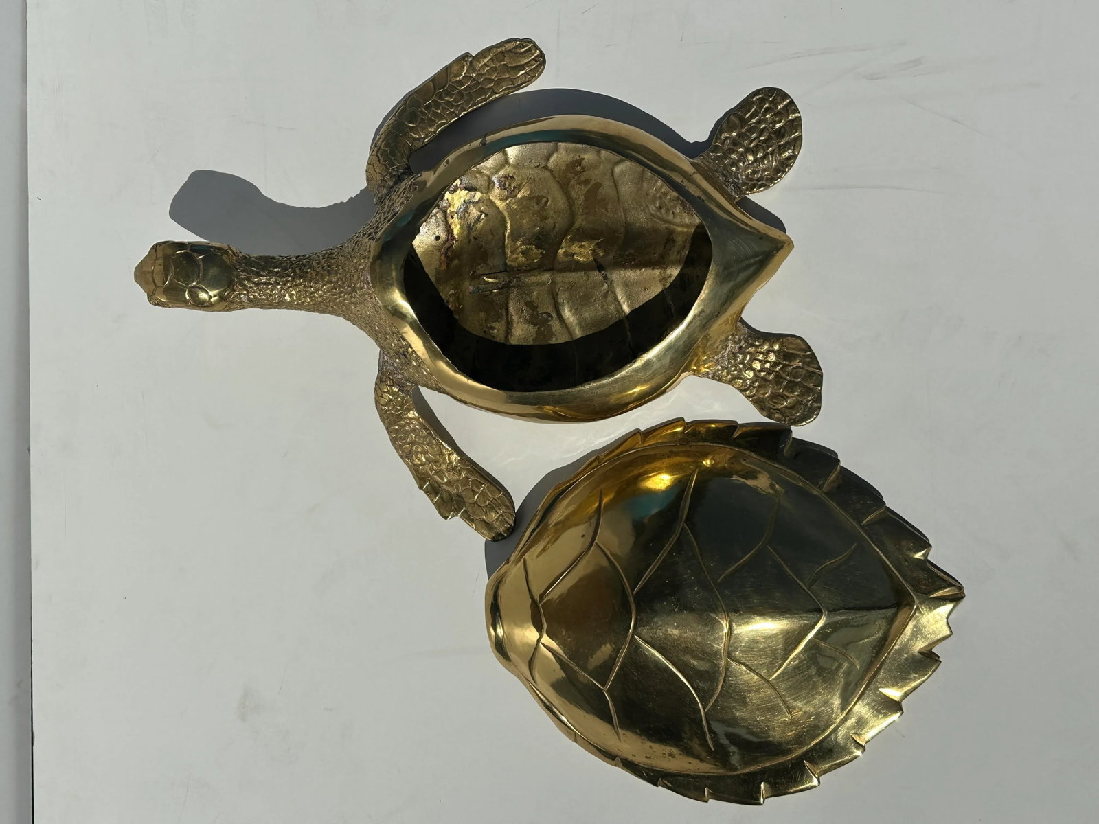 1970s Large Brass Turtle Hawksbill Sculpture Box - 9