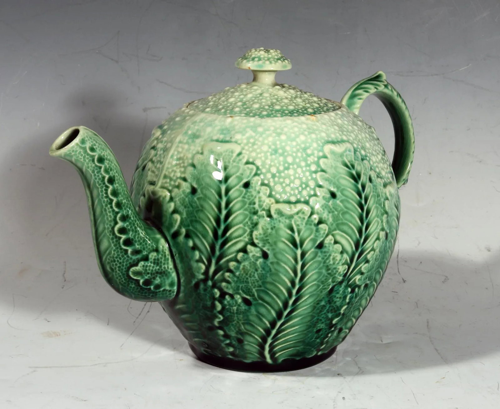 American Etruscan Majolica Teapot in the Form of a Cauliflower - 4