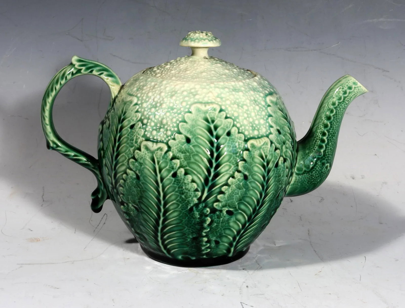 American Etruscan Majolica Teapot in the Form of a Cauliflower - 5