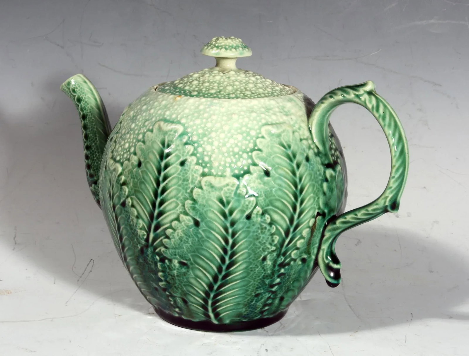 American Etruscan Majolica Teapot in the Form of a Cauliflower - 6