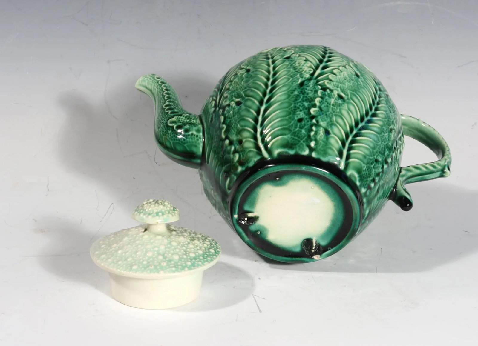 American Etruscan Majolica Teapot in the Form of a Cauliflower - 7