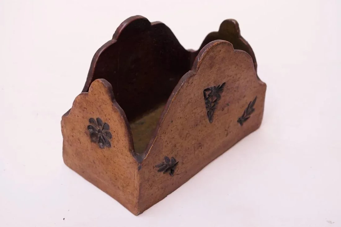 Studio Pottery Incised Stoneware Box Signed "Polk 70" - 4