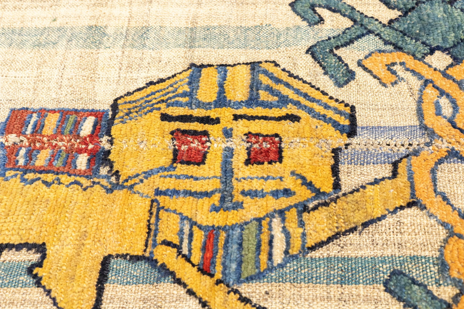 Antique Handwoven Gabbeh Palas Textile Art - 10