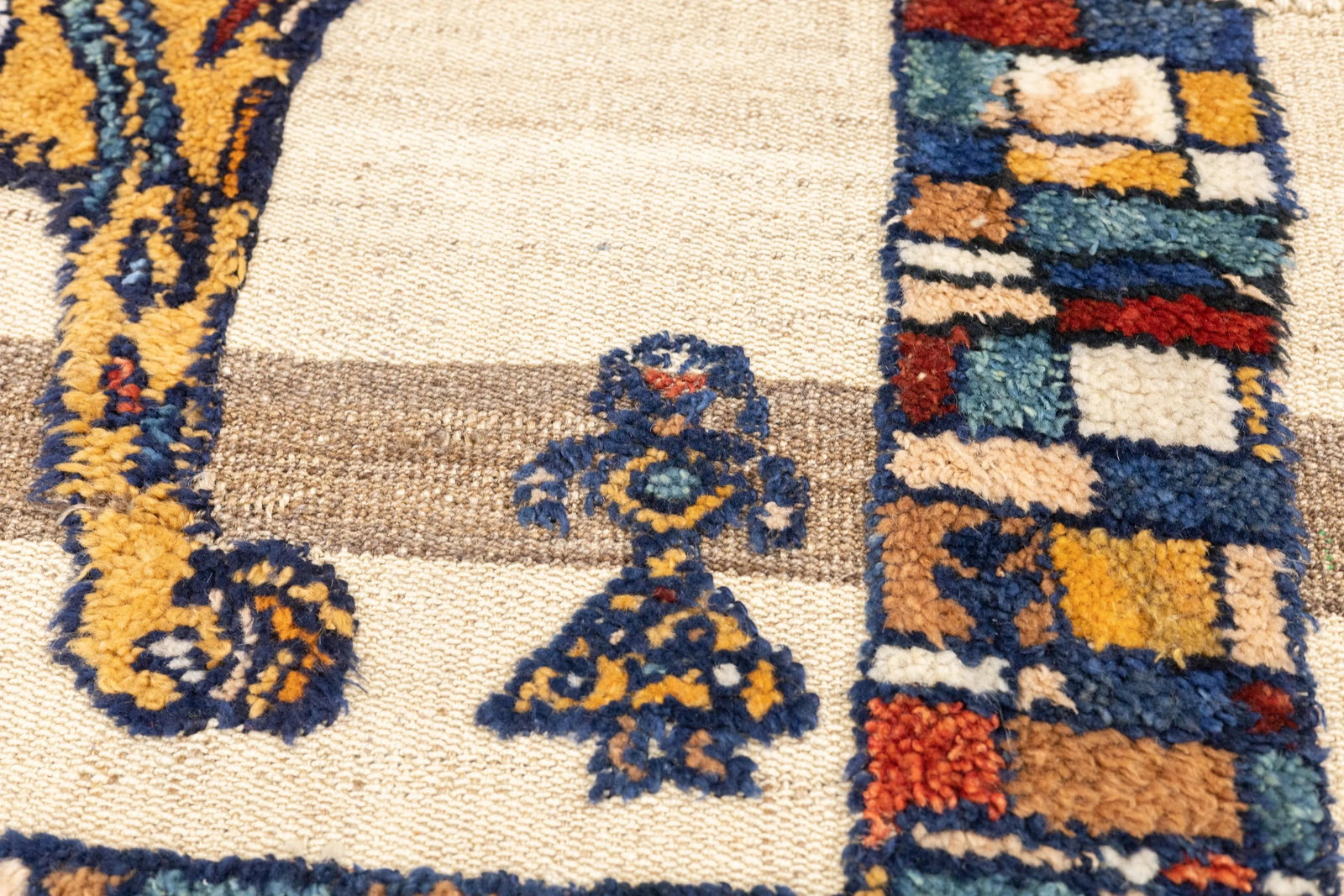 Antique Handwoven Gabbeh Palas Textile Art - 7