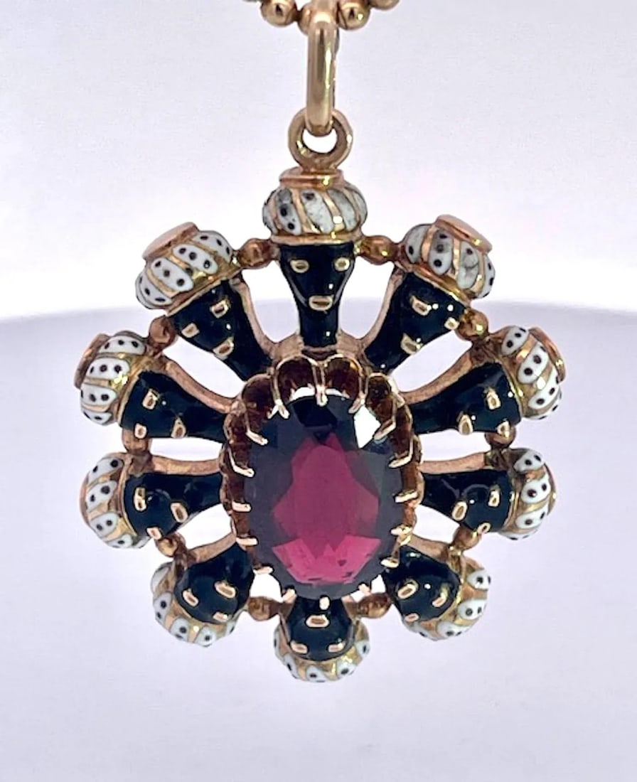 1920s Moretto Pendant Necklace Set With Matching Earrings- Set of 3 - 3