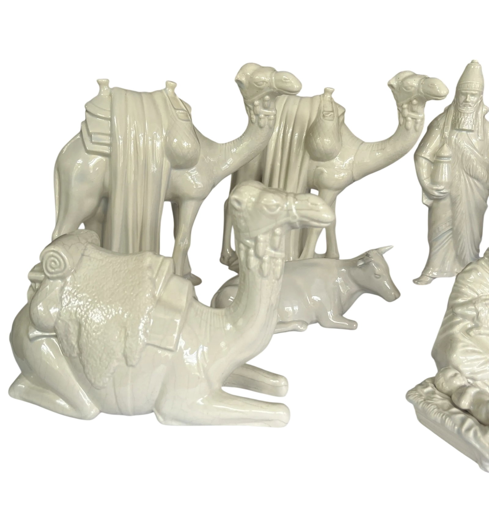 Vintage White Porcelain Nativity Scene Set – 10 Pieces - 2